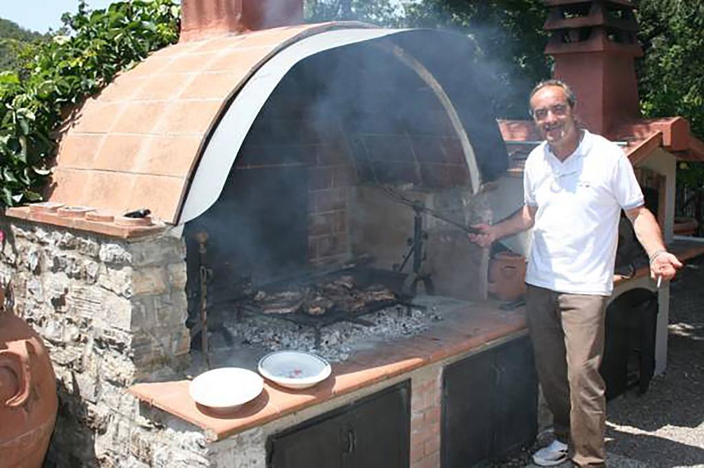 Agriturismo Podere La Fornace Cavriglia Luaran gambar