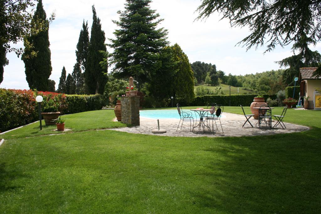 Agriturismo Podere La Fornace Cavriglia Luaran gambar